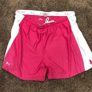 Women’s UA short